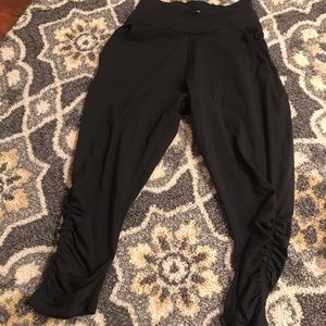 Lulu pants size6